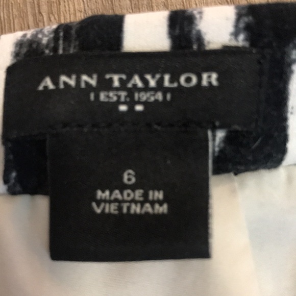 GUC Lined skirt - Picture 2 of 3